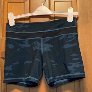 Lululemon Athletica Black and Blue Bike Shorts with Wide Waistband
